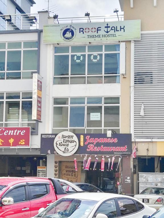 Roof Talk Theme Hostel Johor Bahru Exterior foto