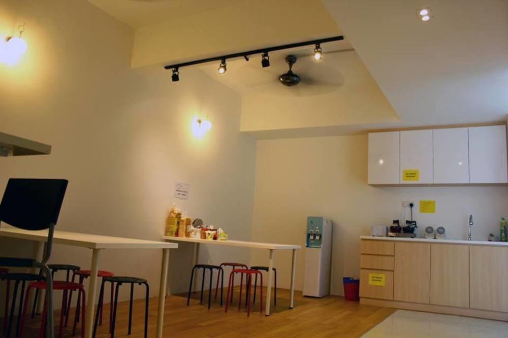 Roof Talk Theme Hostel Johor Bahru Exterior foto